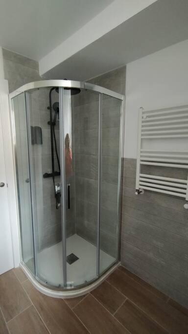 Apartamento Laurana ซานตานเดร์ ภายนอก รูปภาพ
