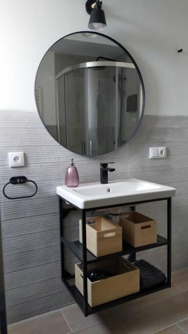 Apartamento Laurana ซานตานเดร์ ภายนอก รูปภาพ