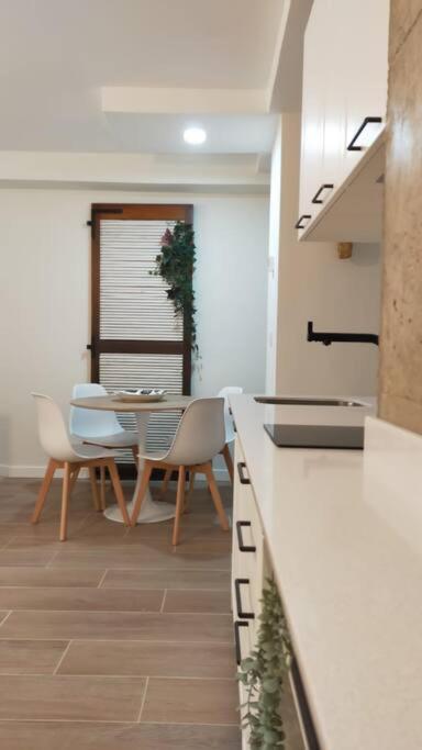 Apartamento Laurana ซานตานเดร์ ภายนอก รูปภาพ